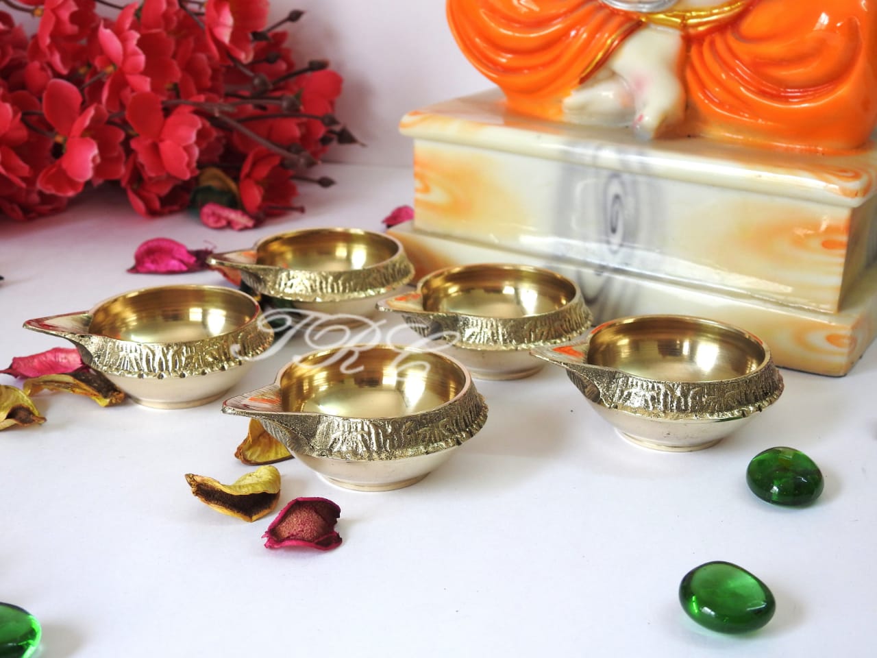 Buy Brass Blessing Silver Kankawati with Radha Krishna l Best Option for Return  Gift Marriage and Funeral l Best Traditional Religious Item- 25 GMS (1816)  Online at Low Prices in India - Amazon.in